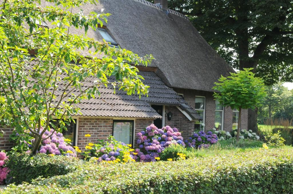 B&B 1874 Sleen Exterior photo